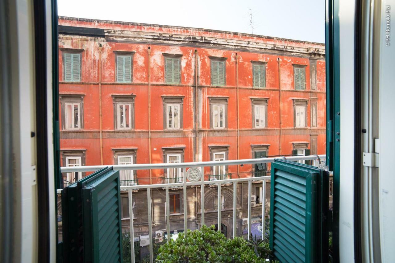 مبيت وإفطار Duomo Miradois 152 Napoli المظهر الخارجي الصورة